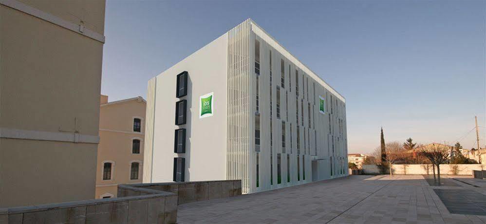Hotel Ibis Styles Montelimar Centre Exterior foto